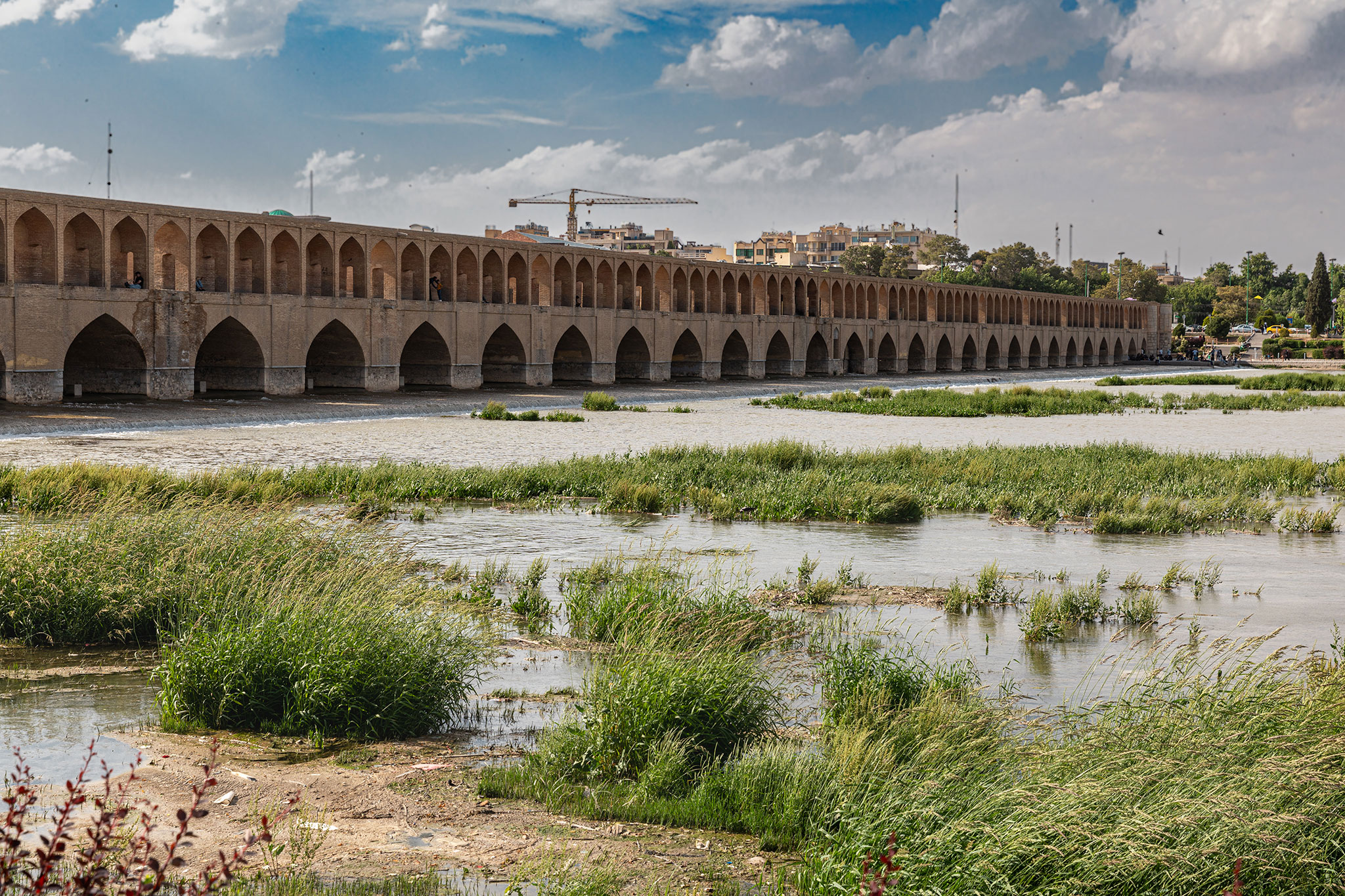 Si-o-se-pol Bridge, Isfahan